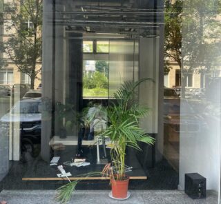 Light and bright
#coworkingberlin #creativespace #architects #designers #gallery #fashion