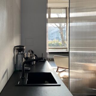 Sunny coffee break.
#CoworkingBerlin #CreativeWorkspace #BerlinDesign #ArchitectureBerlin #creativespace